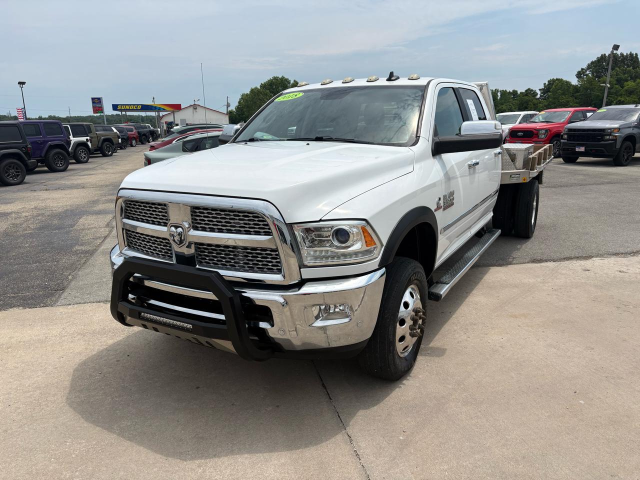 RAM 3500 Laramie 4x4 Crew Cab 8' Box 2018