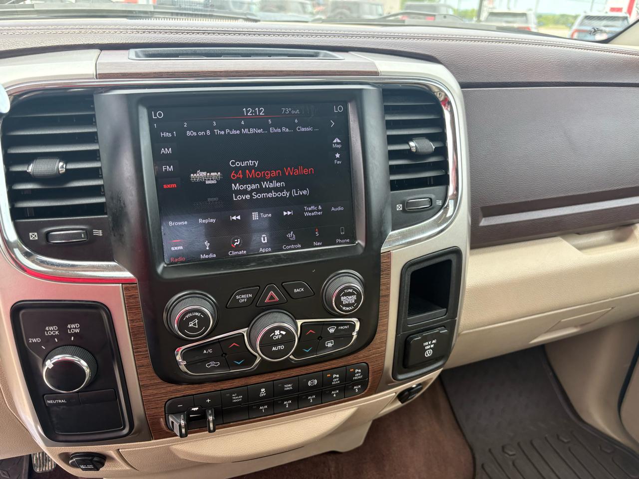RAM 3500 Laramie 4x4 Crew Cab 8' Box 2018