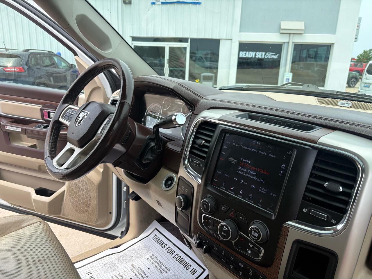 RAM 3500 Laramie 4x4 Crew Cab 8' Box 2018