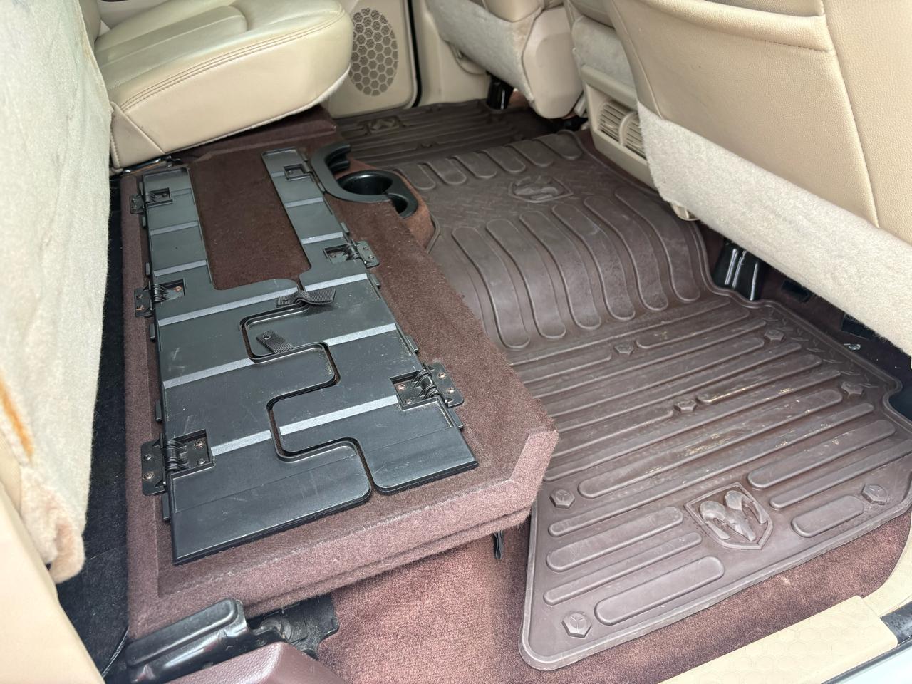 RAM 3500 Laramie 4x4 Crew Cab 8' Box 2018