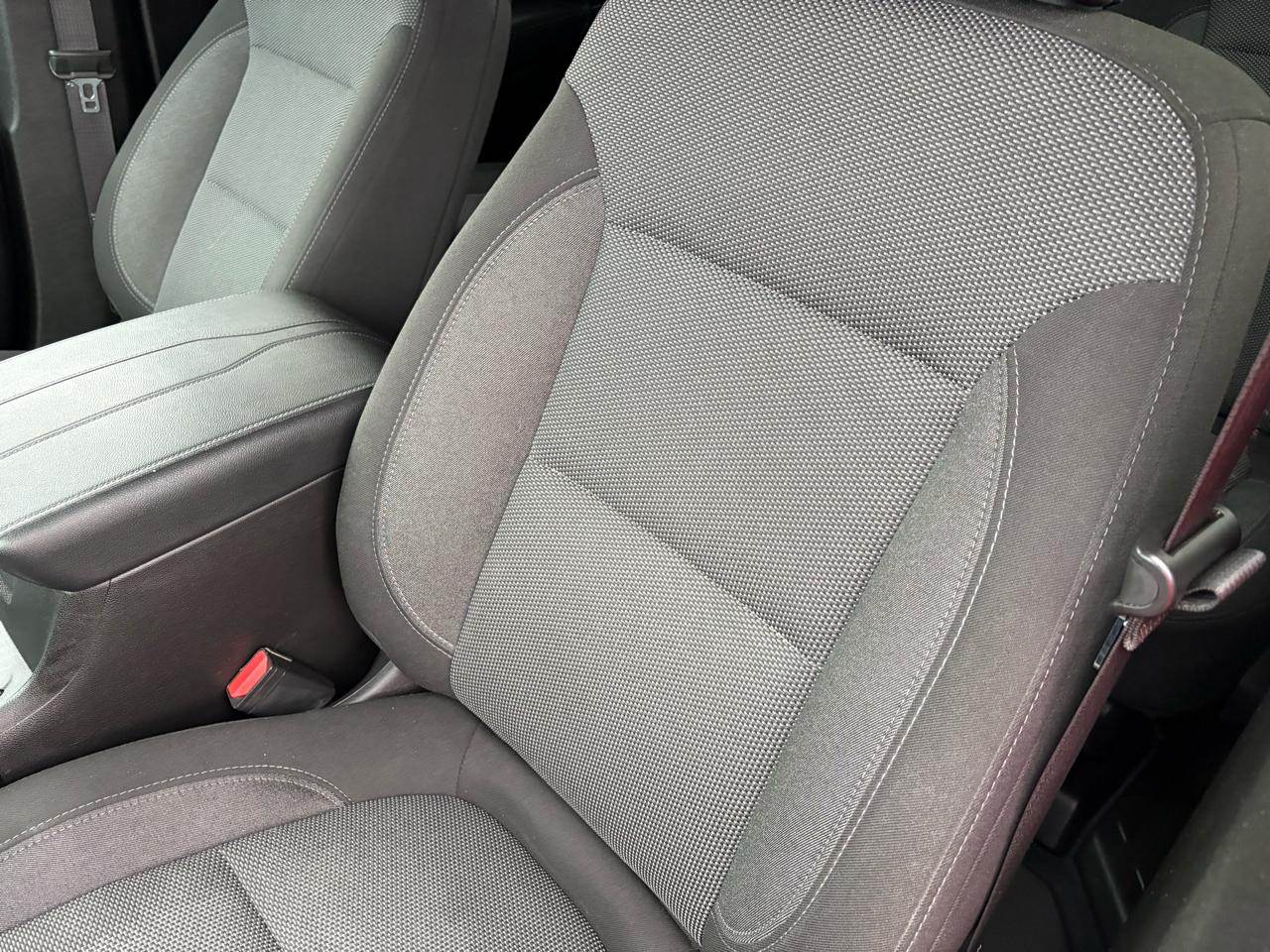 Chevrolet Traverse AWD 4dr LT Cloth w/1LT 2023