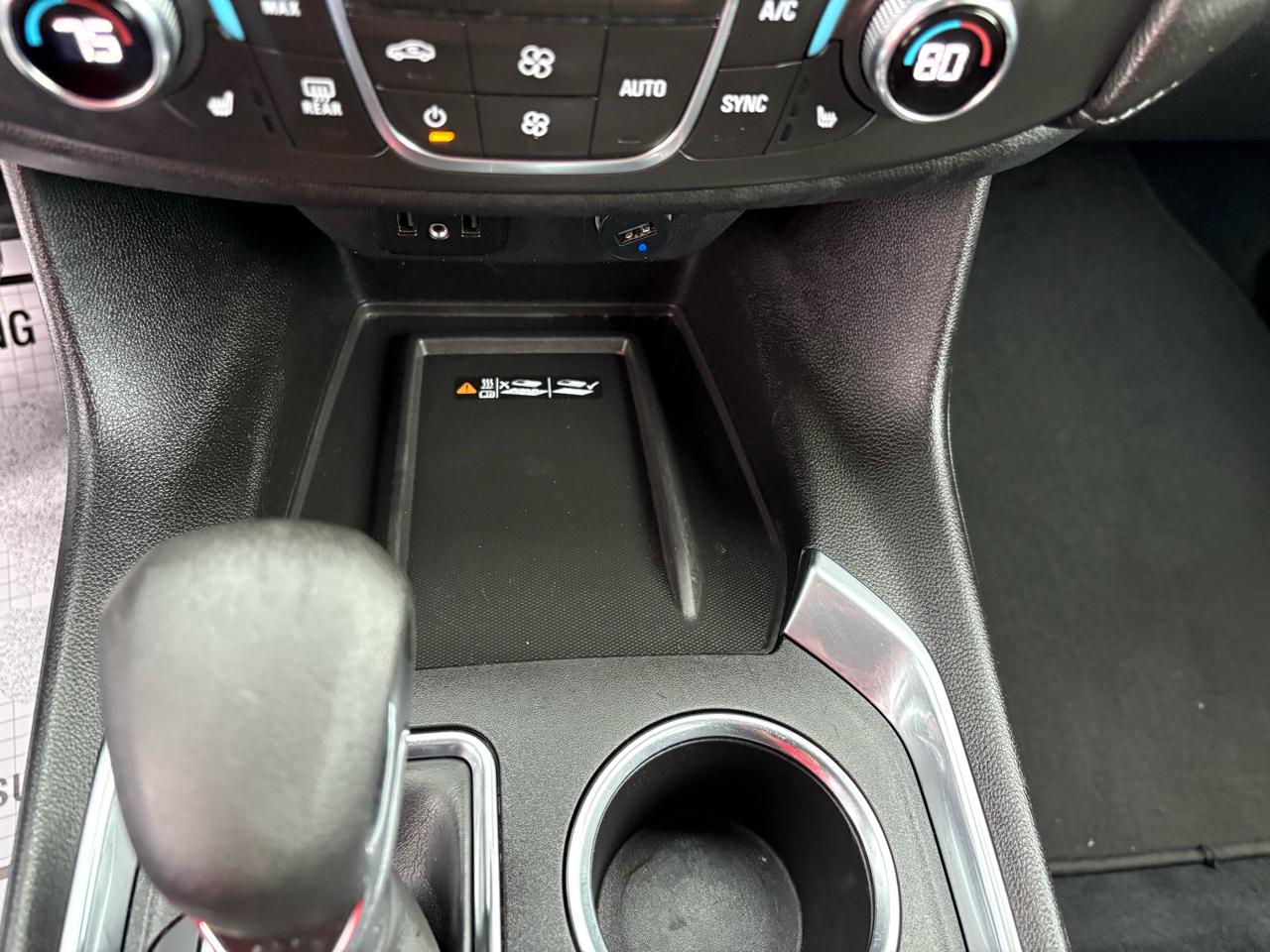 Chevrolet Traverse AWD 4dr LT Cloth w/1LT 2023