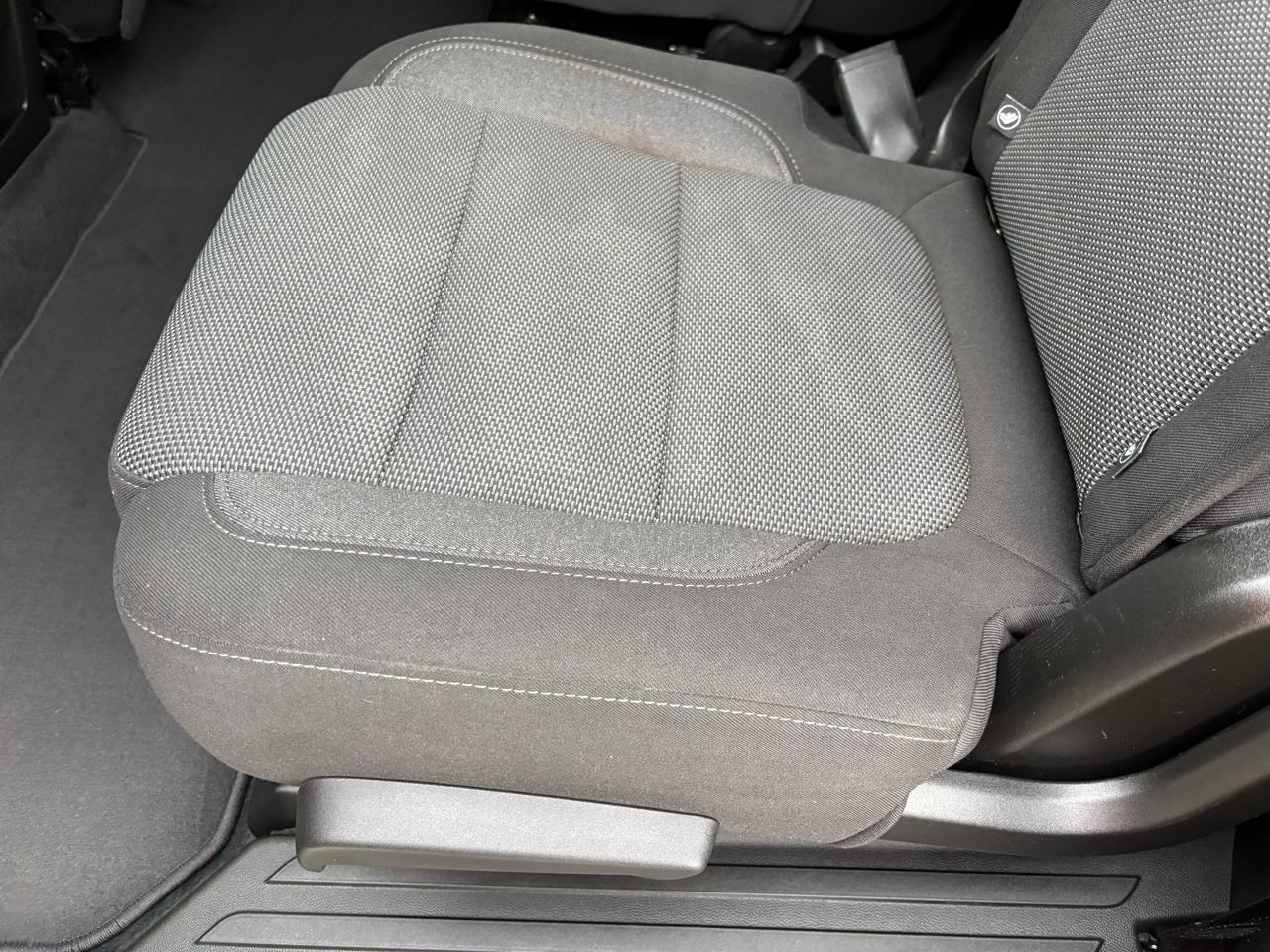 Chevrolet Traverse AWD 4dr LT Cloth w/1LT 2023