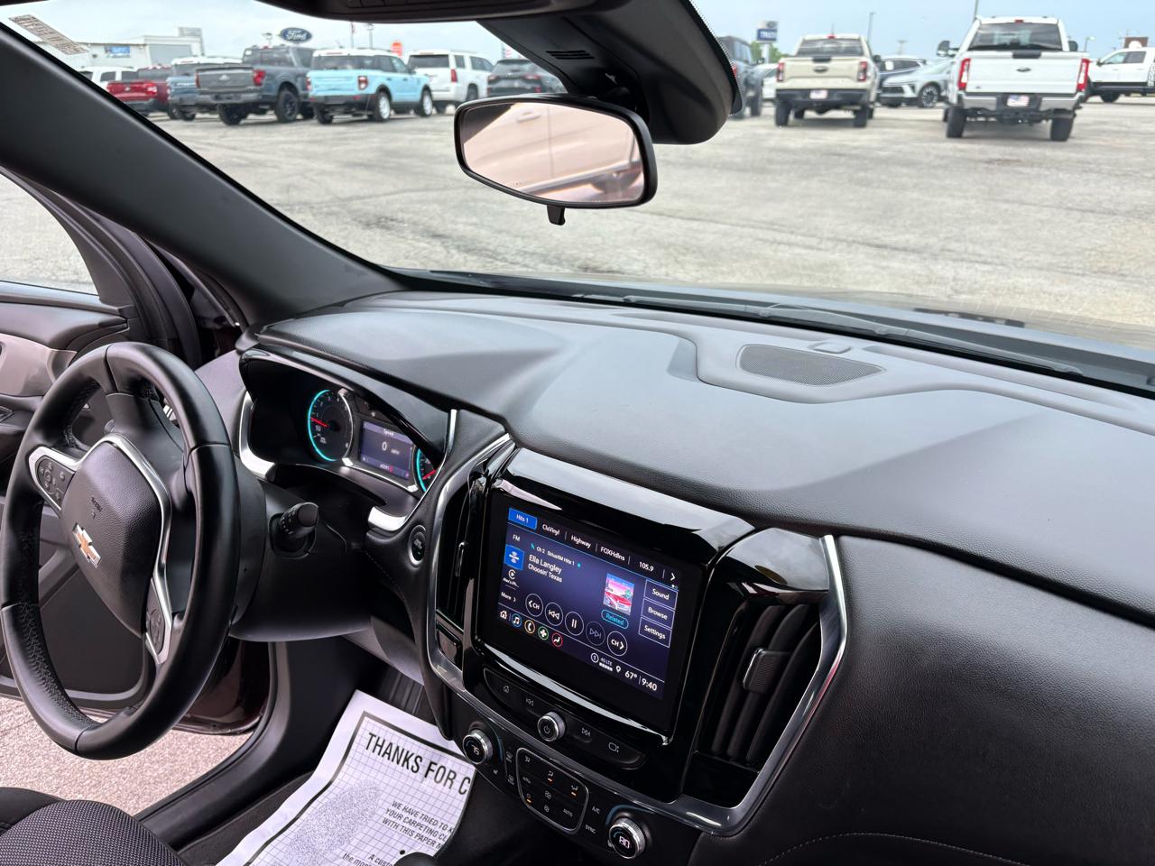 Chevrolet Traverse AWD 4dr LT Cloth w/1LT 2023
