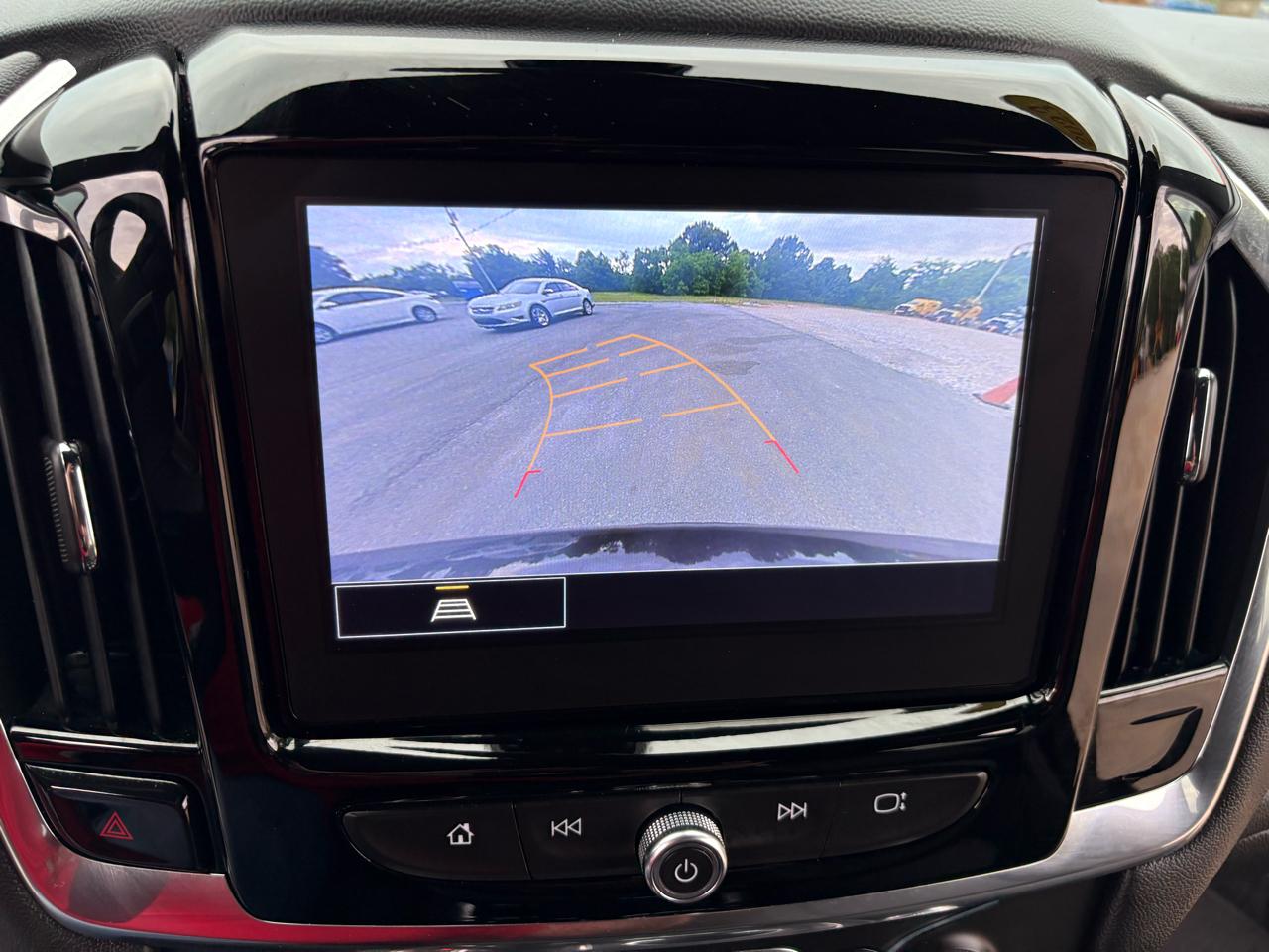 Chevrolet Traverse AWD 4dr LT Cloth w/1LT 2023