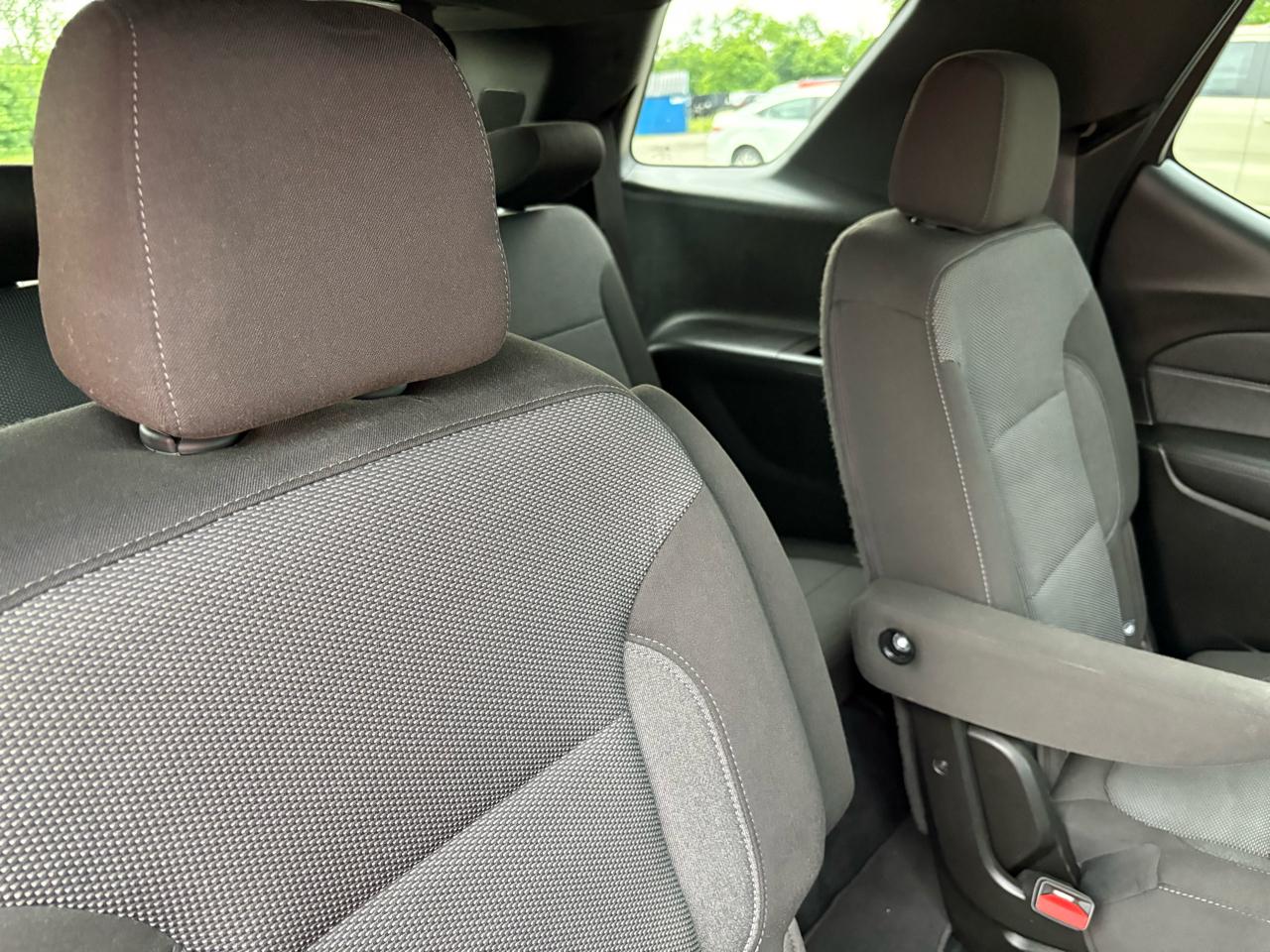 Chevrolet Traverse AWD 4dr LT Cloth w/1LT 2023