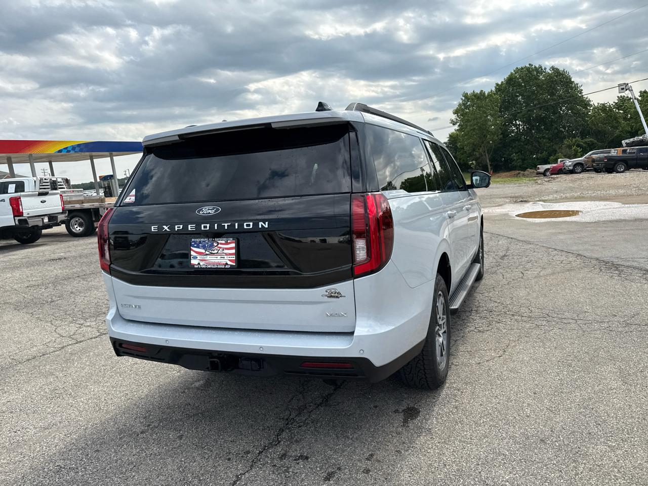 Ford Expedition Max Active 4x4 2026