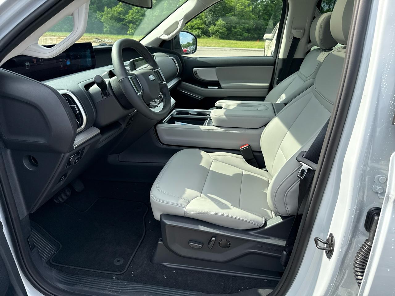 Ford Expedition Max Active 4x4 2026