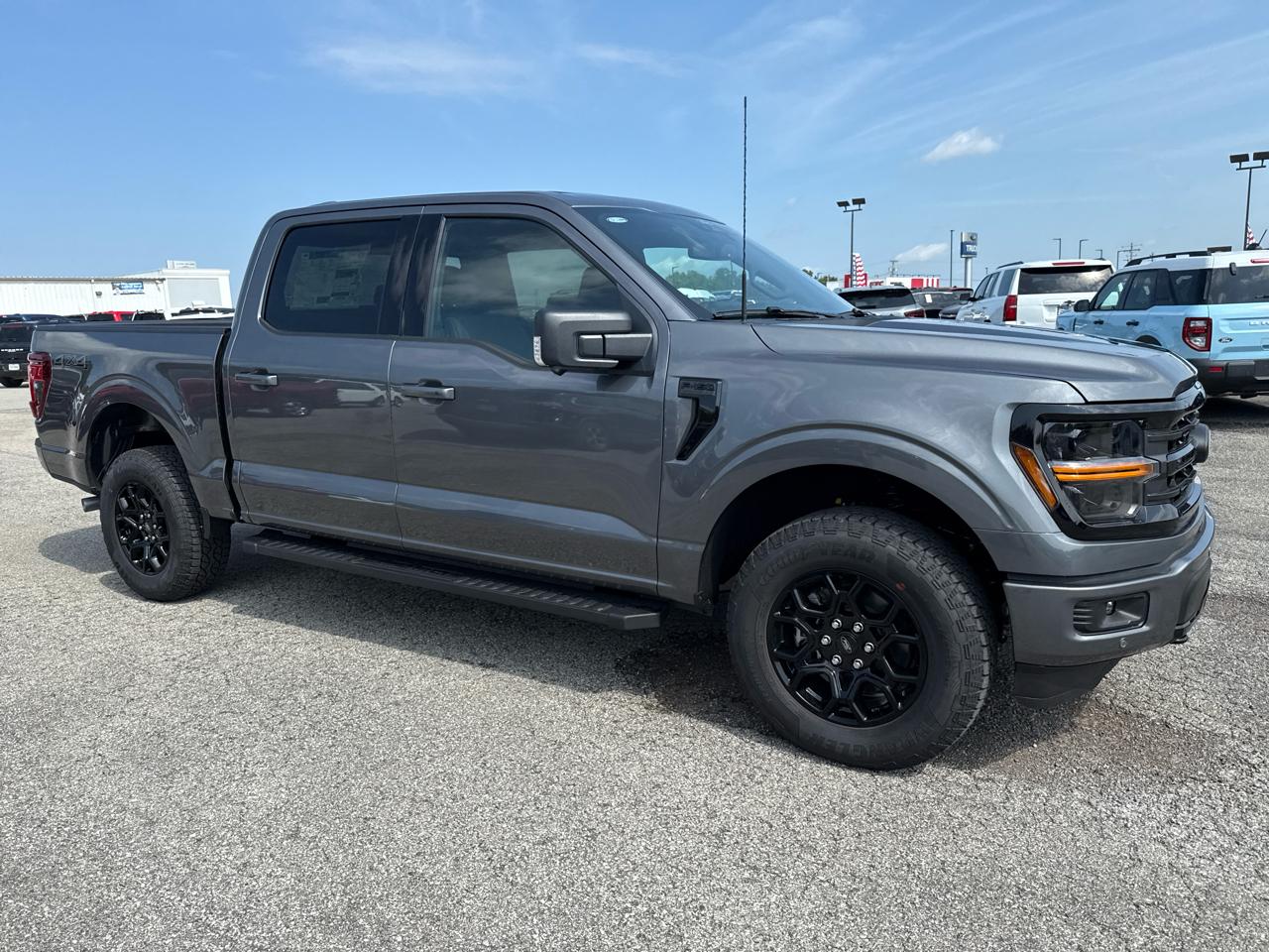 Ford F-150 XLT 4WD SuperCrew 5.5' Box 2026