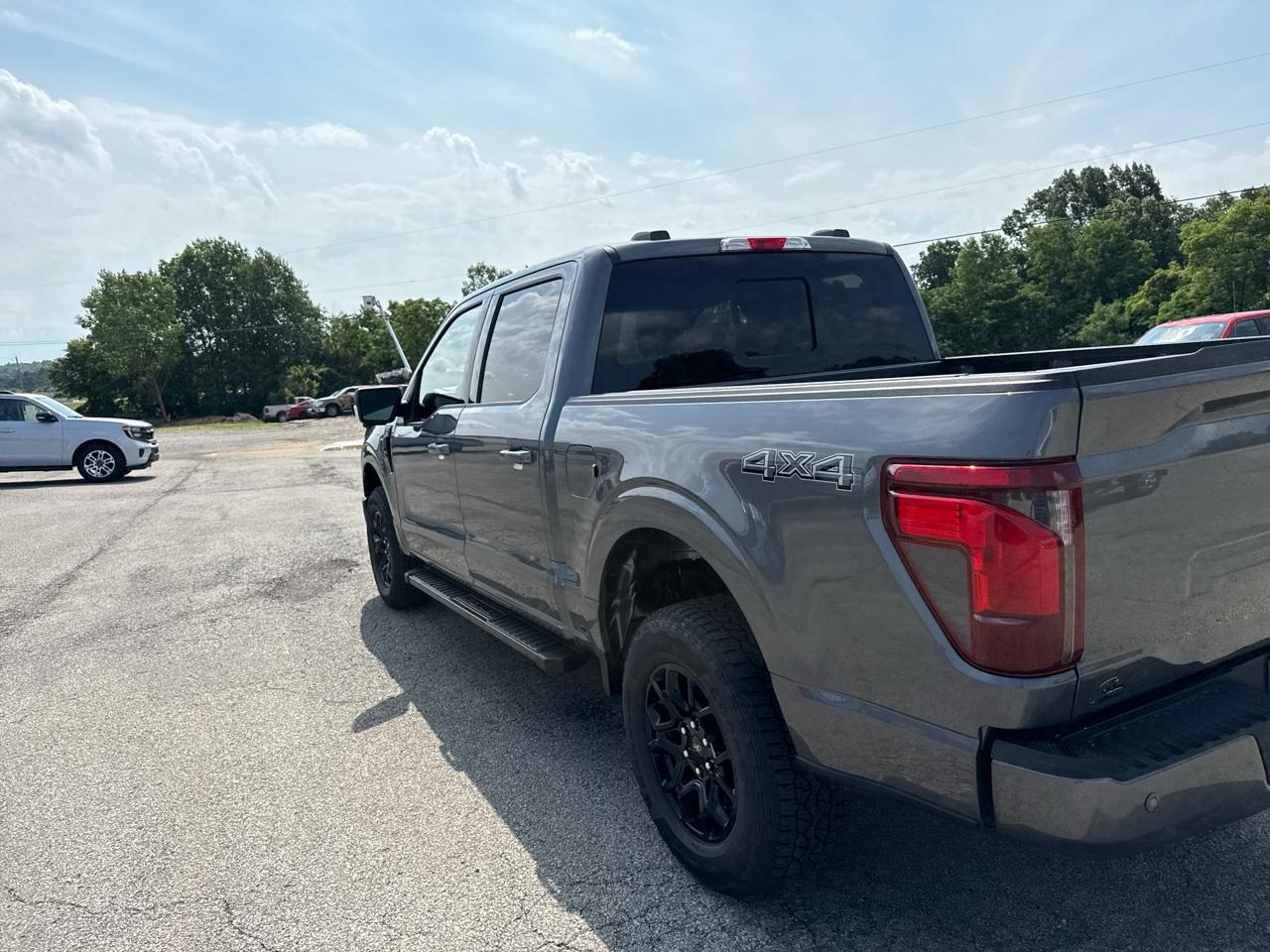 Ford F-150 XLT 4WD SuperCrew 5.5' Box 2026