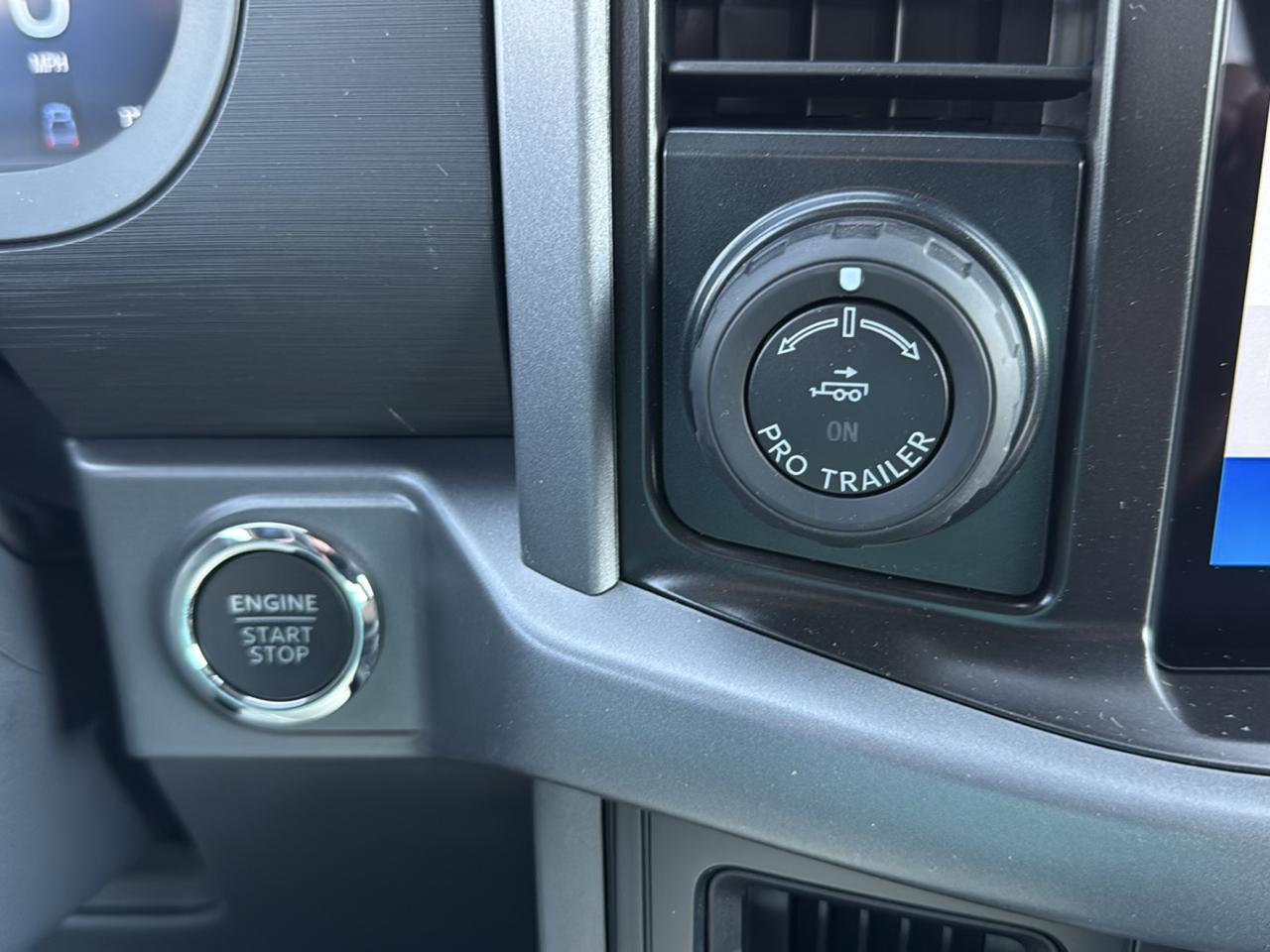 Ford F-150 XLT 4WD SuperCrew 5.5' Box 2026
