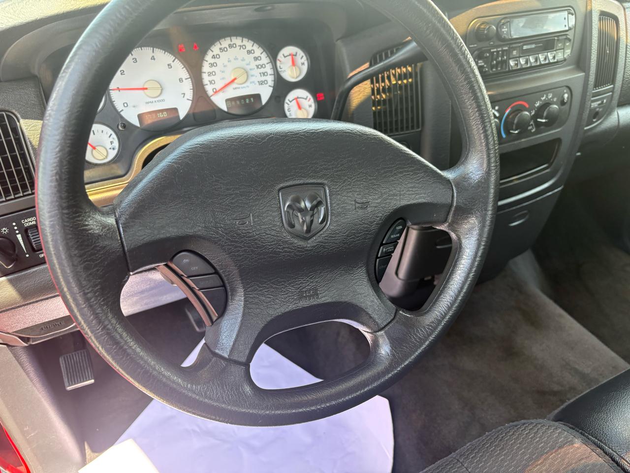 RAM 1500  2002