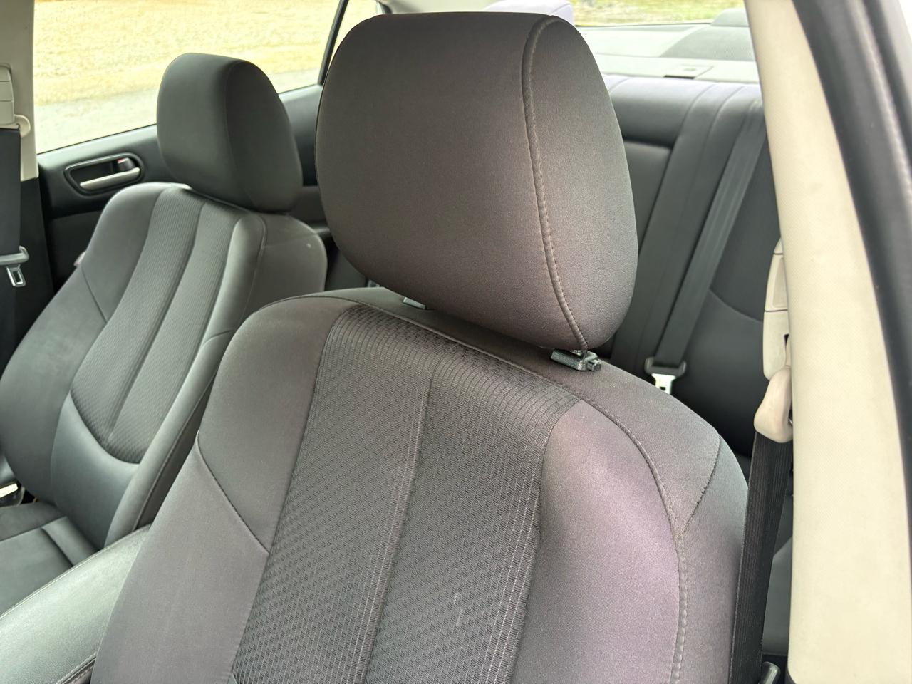 Mazda MAZDA6 4dr Sdn Auto i Sport 2011