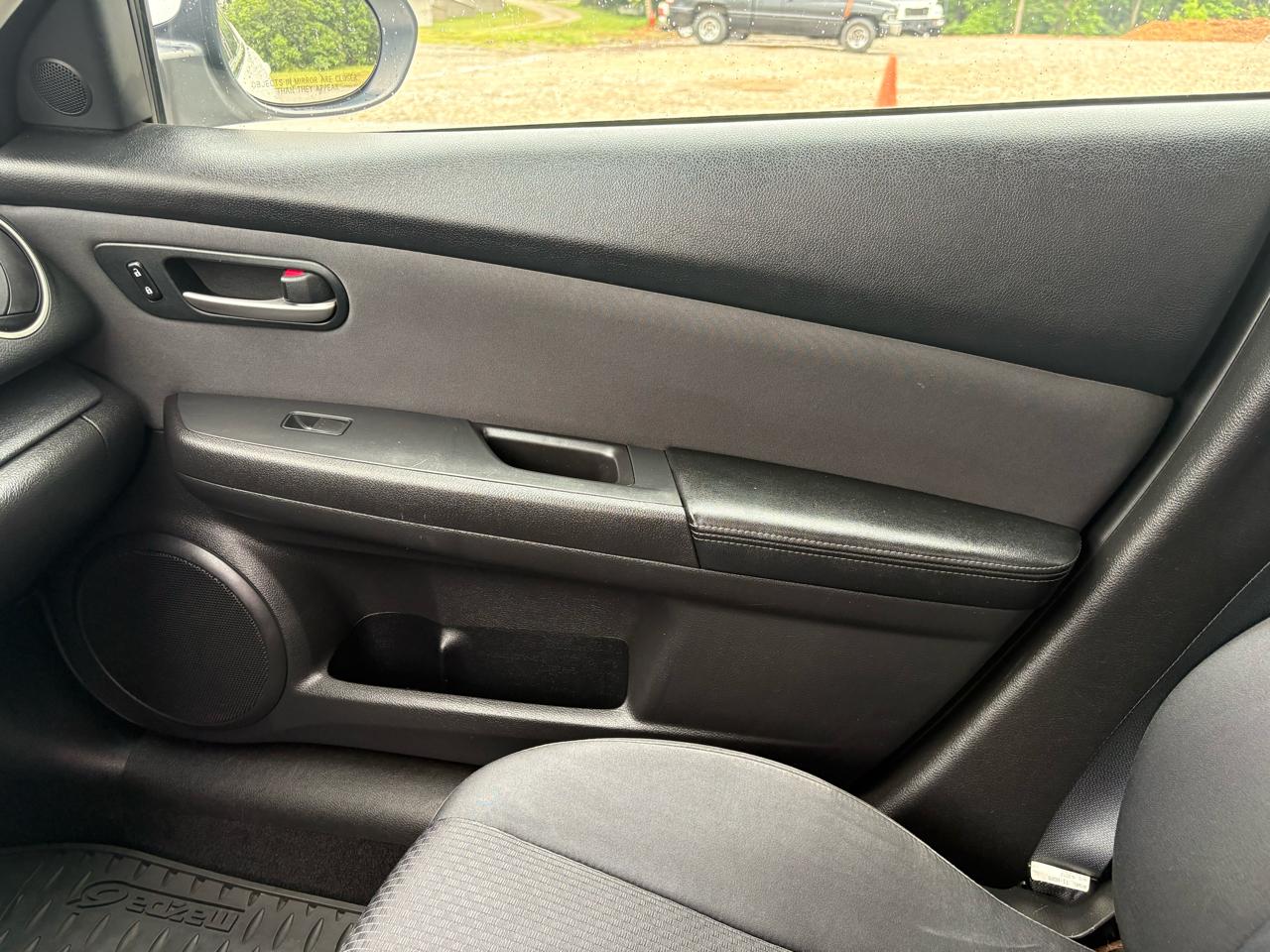 Mazda MAZDA6 4dr Sdn Auto i Sport 2011