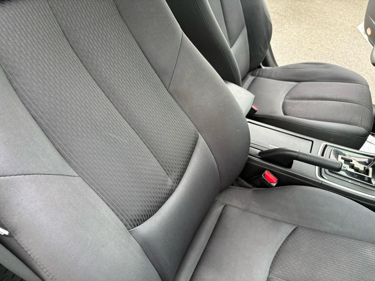 Mazda MAZDA6 4dr Sdn Auto i Sport 2011