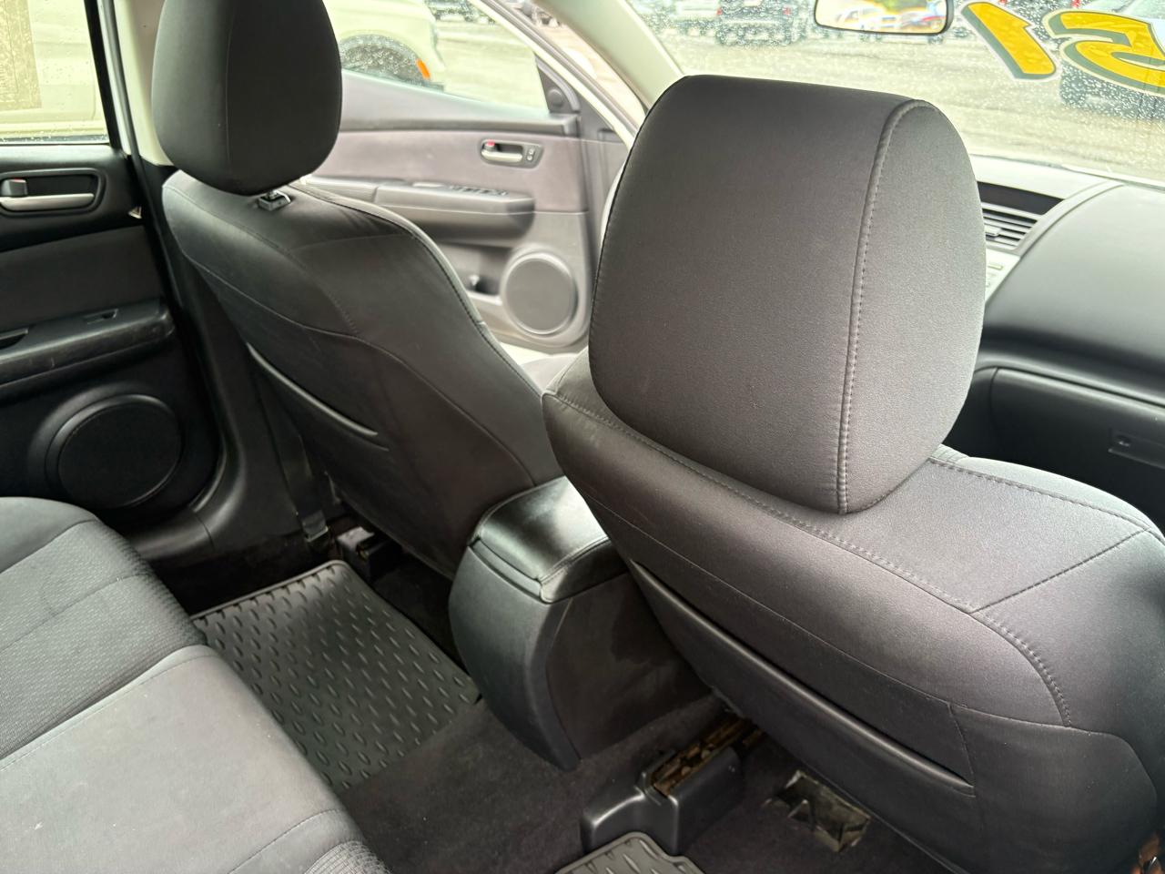 Mazda MAZDA6 4dr Sdn Auto i Sport 2011