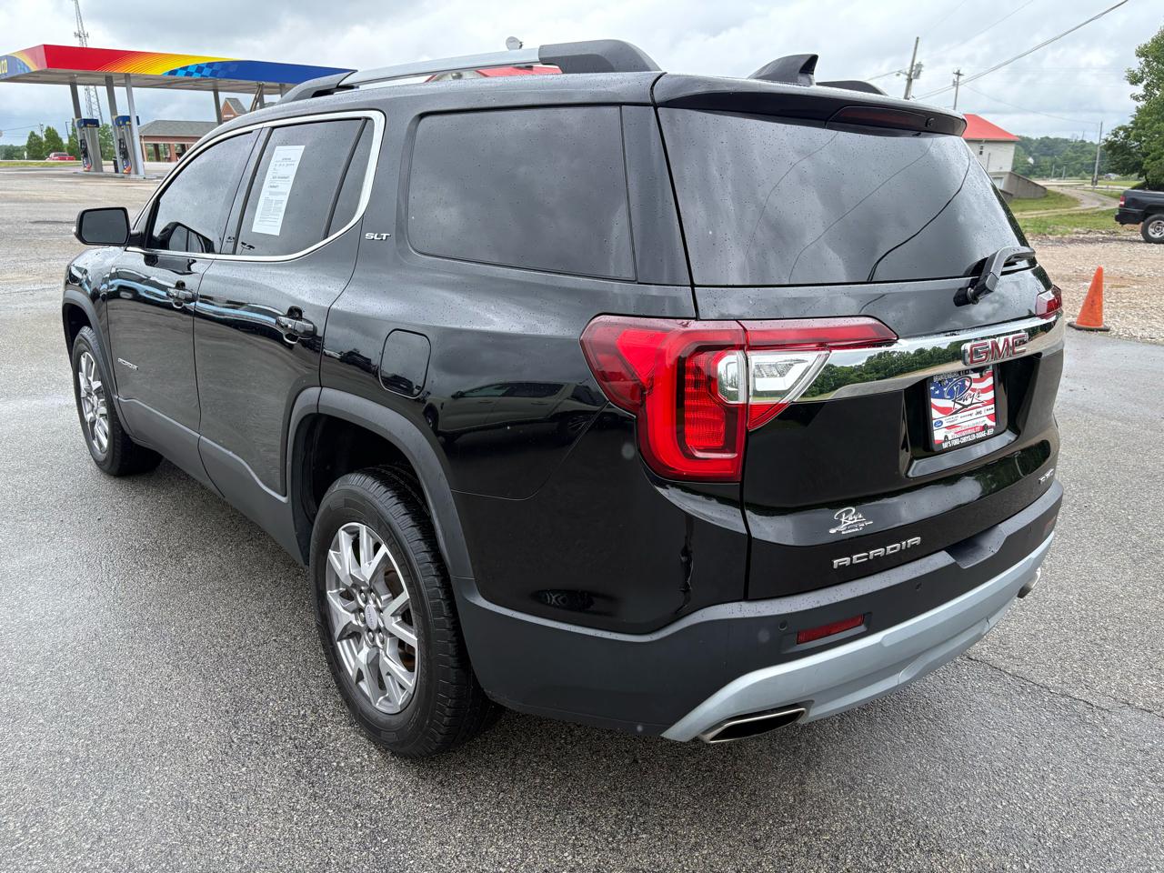 GMC Acadia AWD 4dr SLT 2021