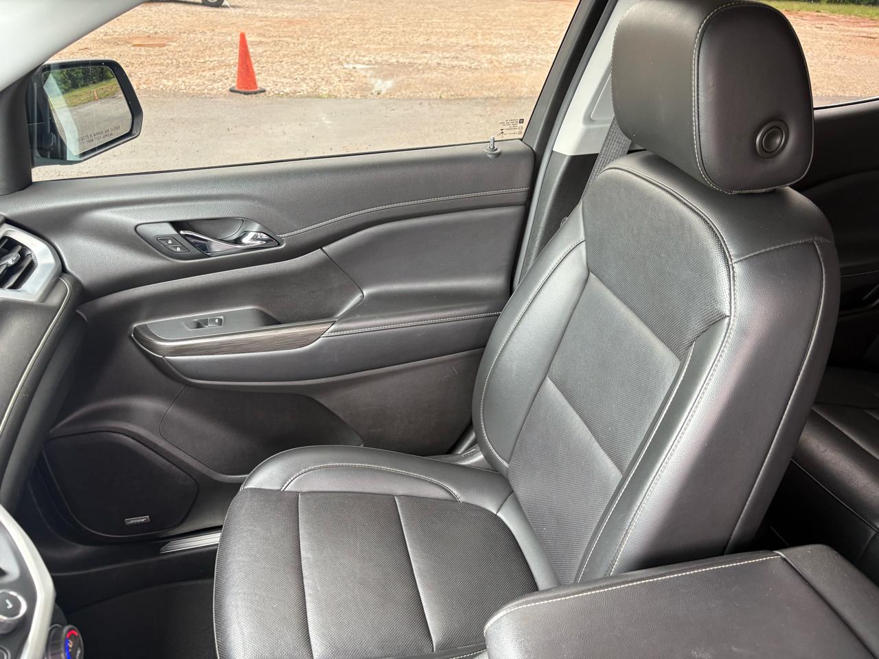 GMC Acadia AWD 4dr SLT 2021
