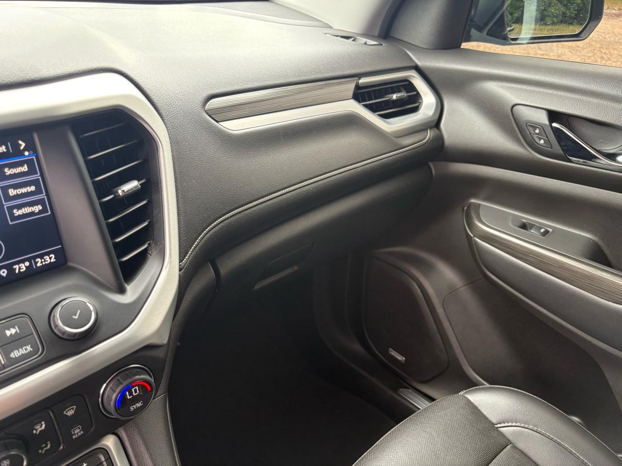 GMC Acadia AWD 4dr SLT 2021