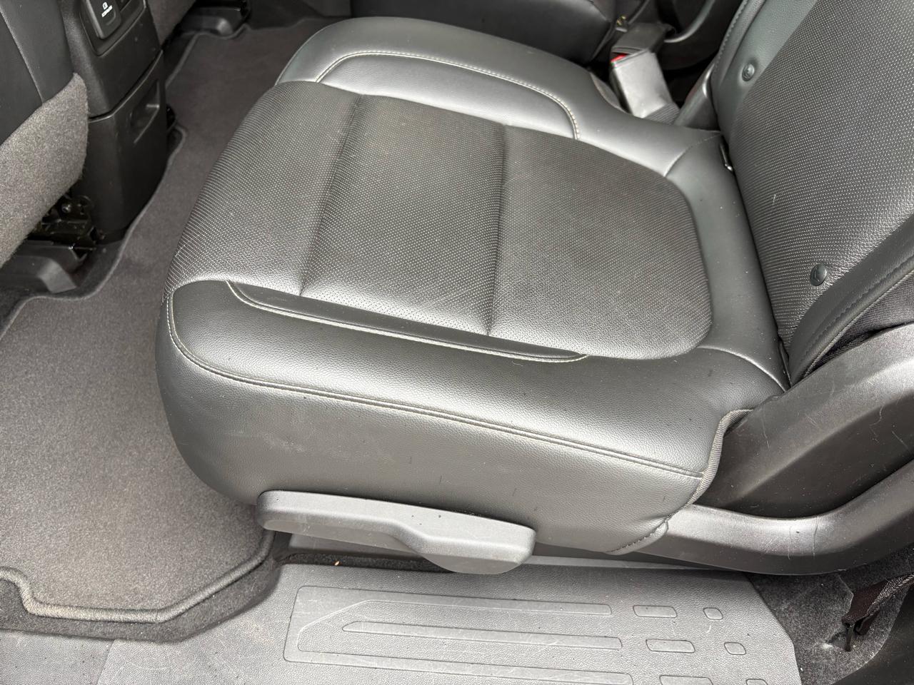 GMC Acadia AWD 4dr SLT 2021