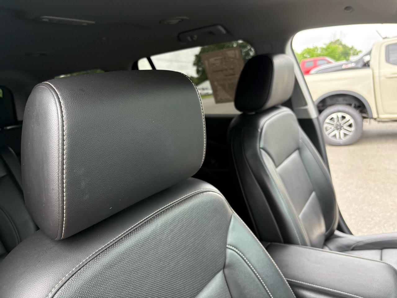 GMC Acadia AWD 4dr SLT 2021