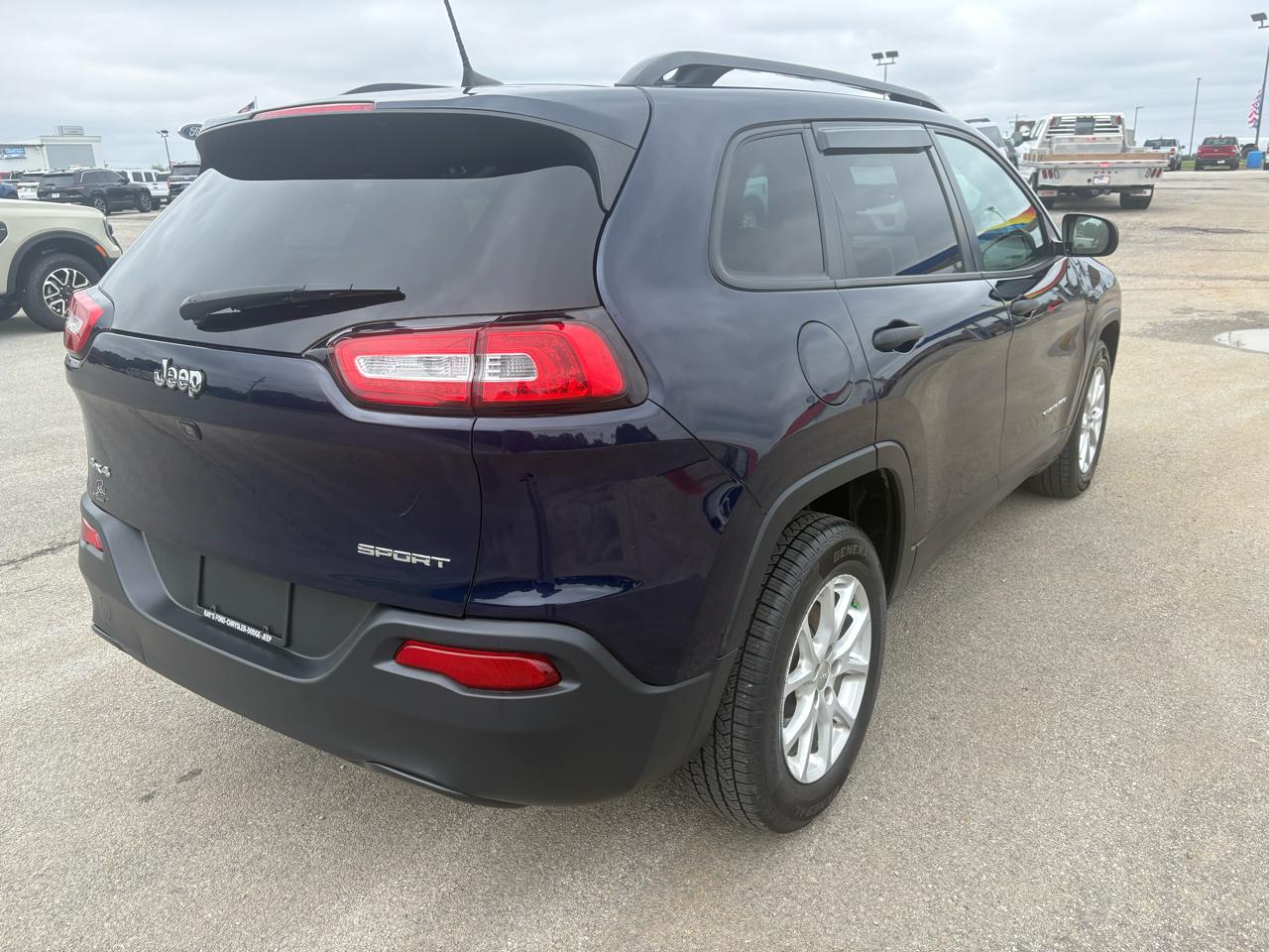 Jeep Cherokee 4WD 4dr Sport 2016
