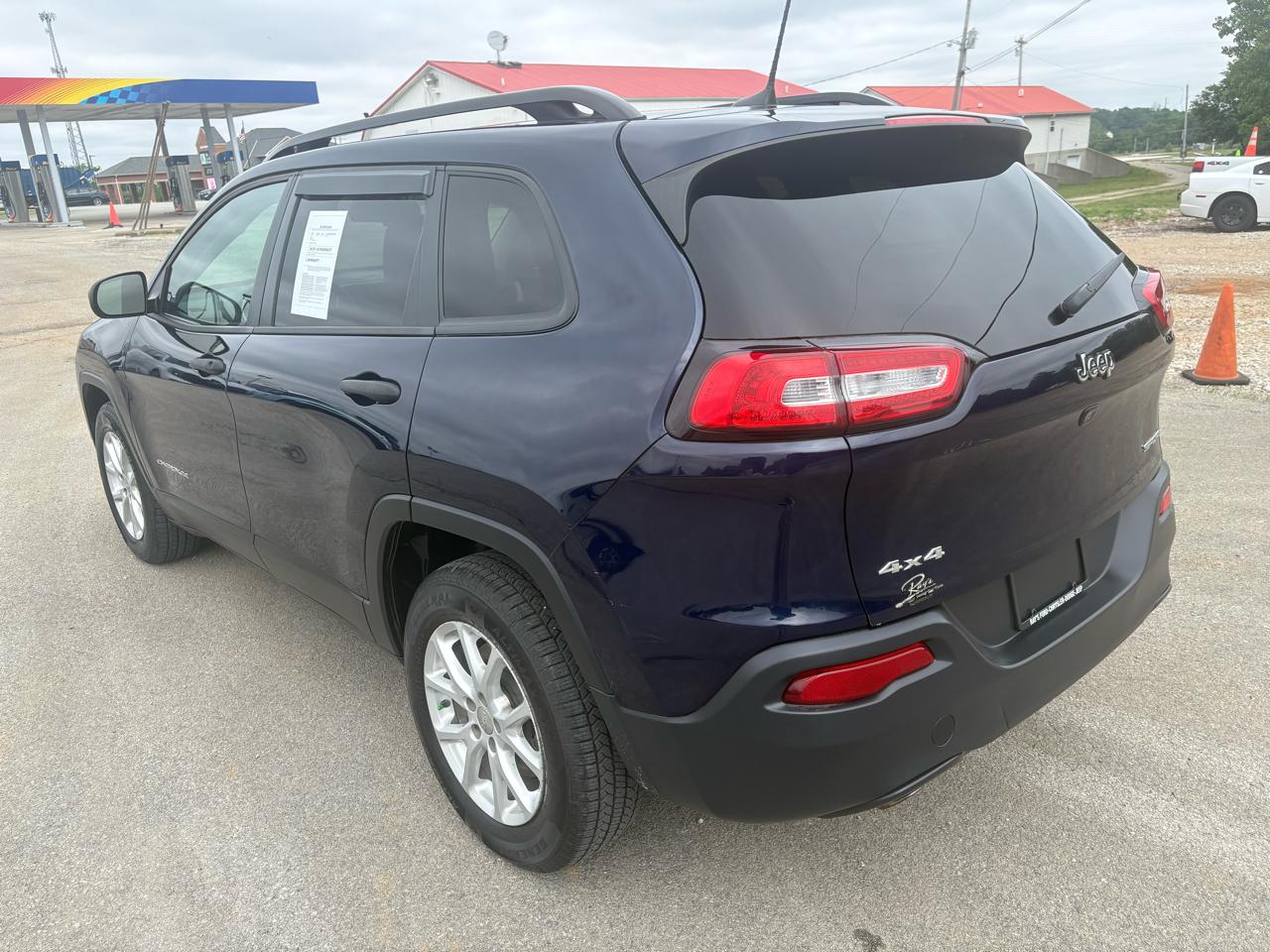 Jeep Cherokee 4WD 4dr Sport 2016