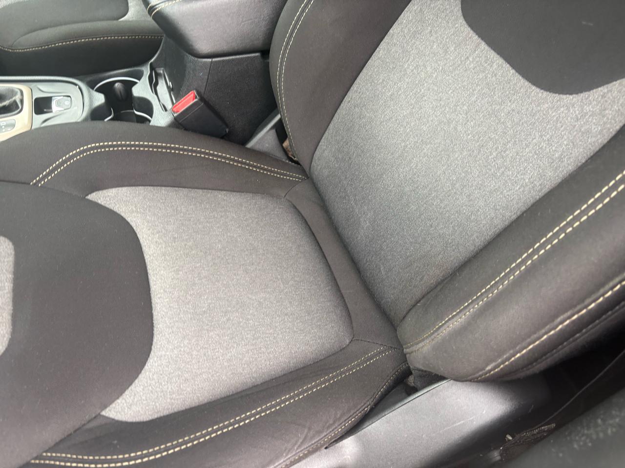 Jeep Cherokee 4WD 4dr Sport 2016