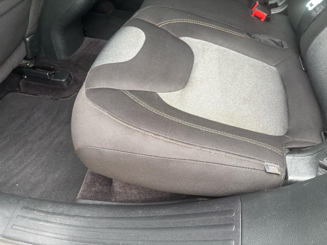 Jeep Cherokee 4WD 4dr Sport 2016