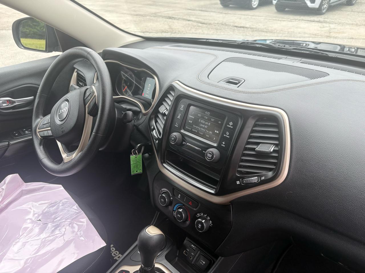 Jeep Cherokee 4WD 4dr Sport 2016
