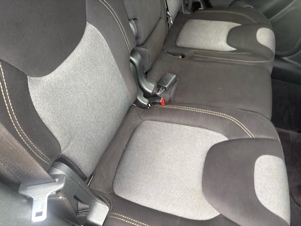 Jeep Cherokee 4WD 4dr Sport 2016