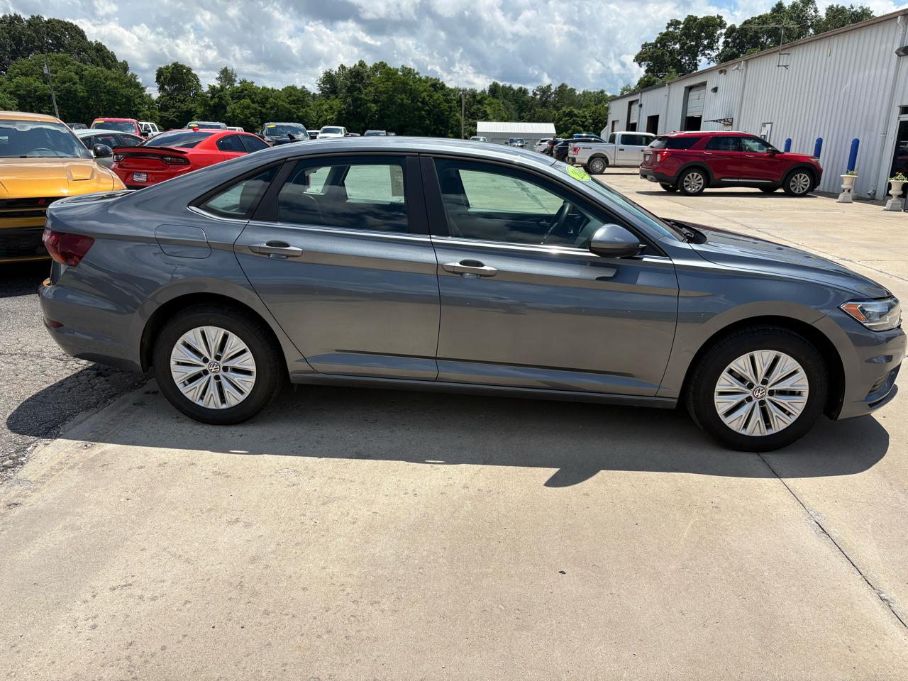 Volkswagen Jetta R-Line Auto w/ULEV 2019