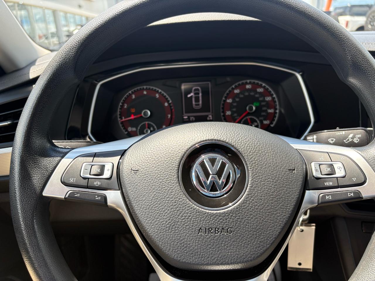 Volkswagen Jetta R-Line Auto w/ULEV 2019