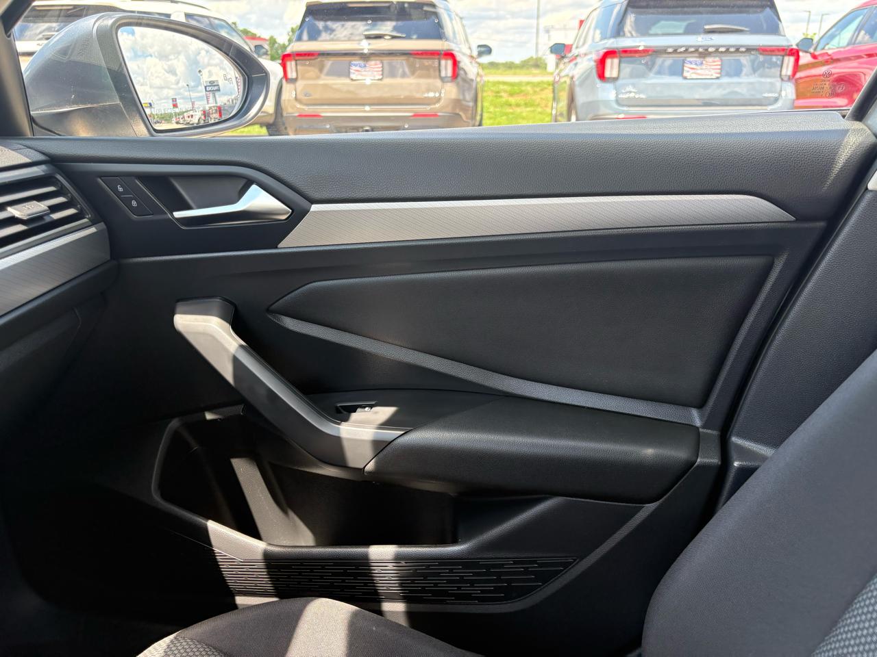 Volkswagen Jetta R-Line Auto w/ULEV 2019