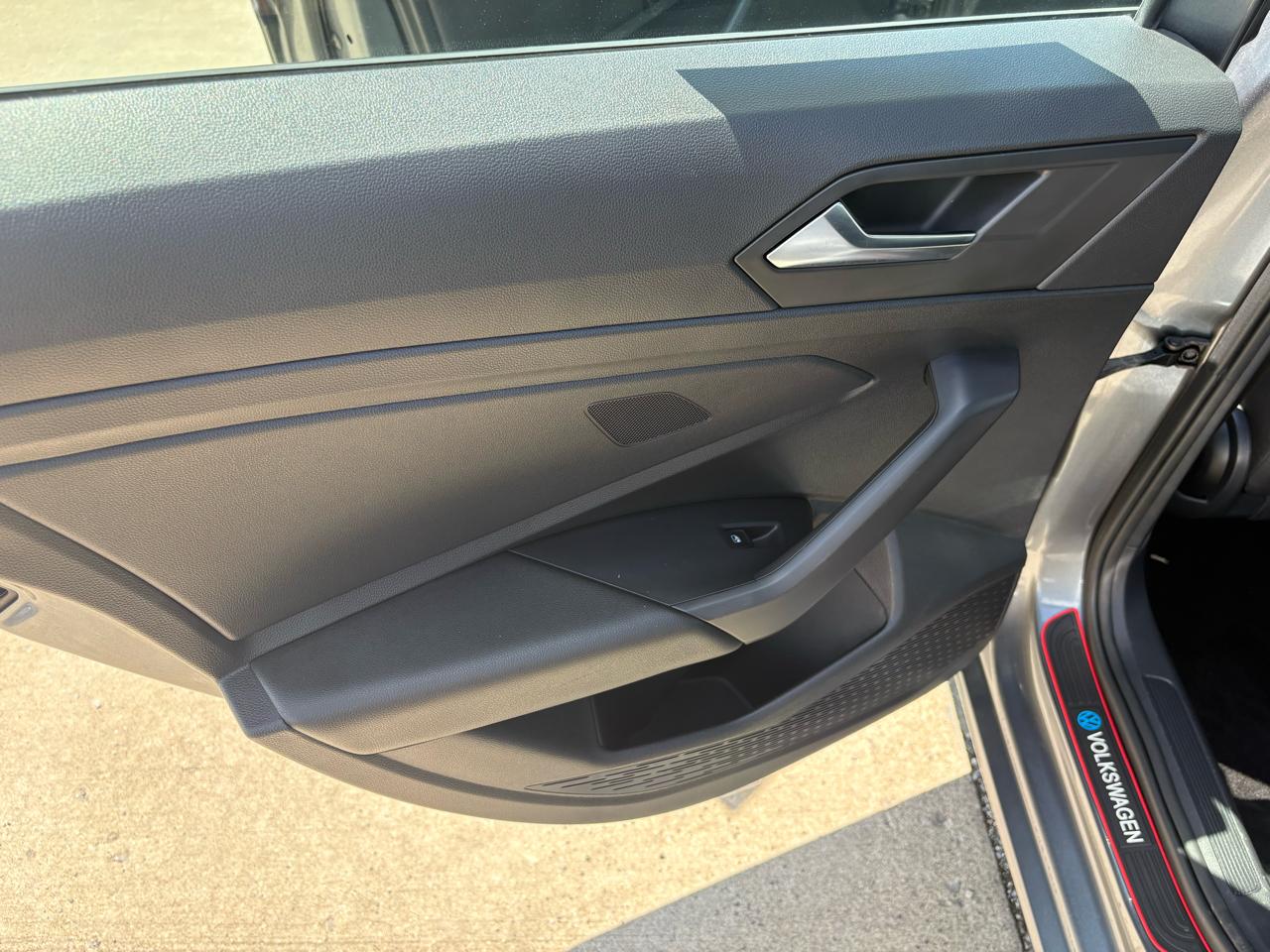 Volkswagen Jetta R-Line Auto w/ULEV 2019