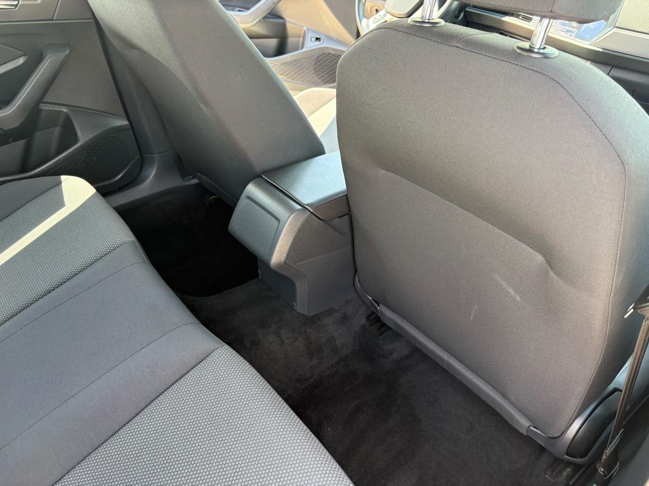 Volkswagen Jetta R-Line Auto w/ULEV 2019