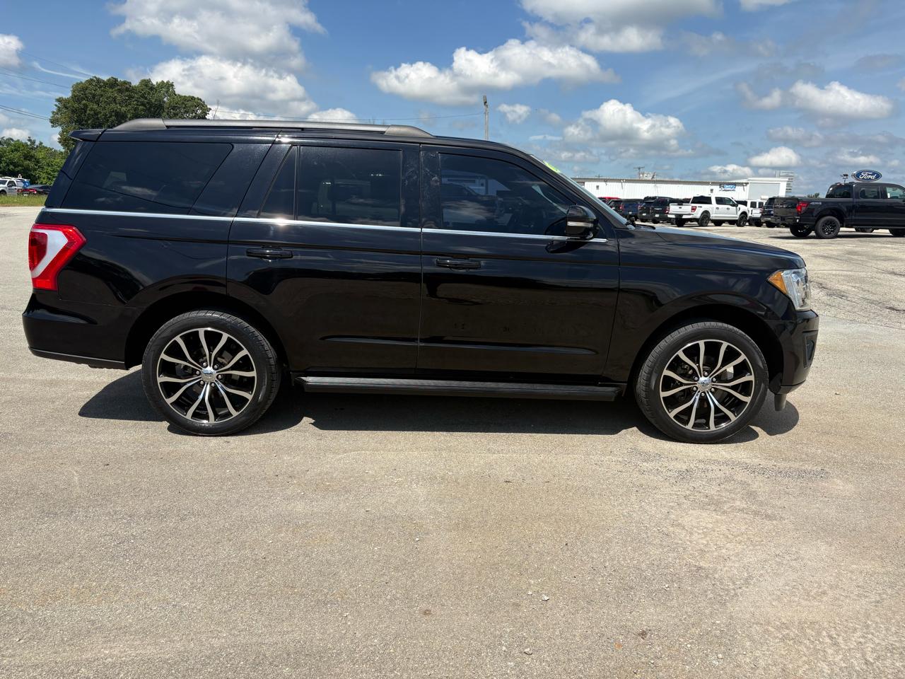 Ford Expedition XLT 4x4 2019