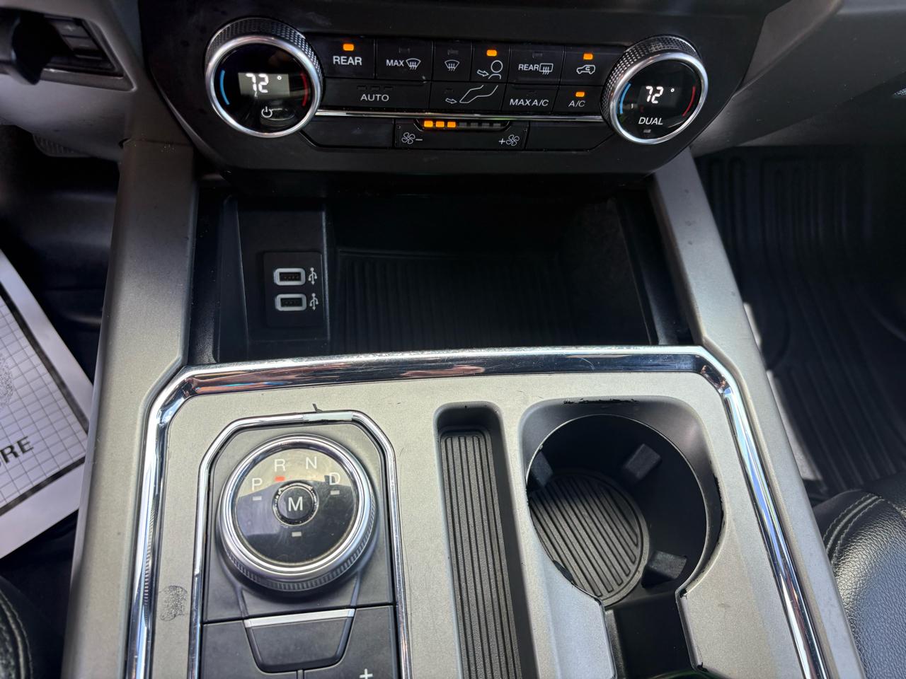 Ford Expedition XLT 4x4 2019