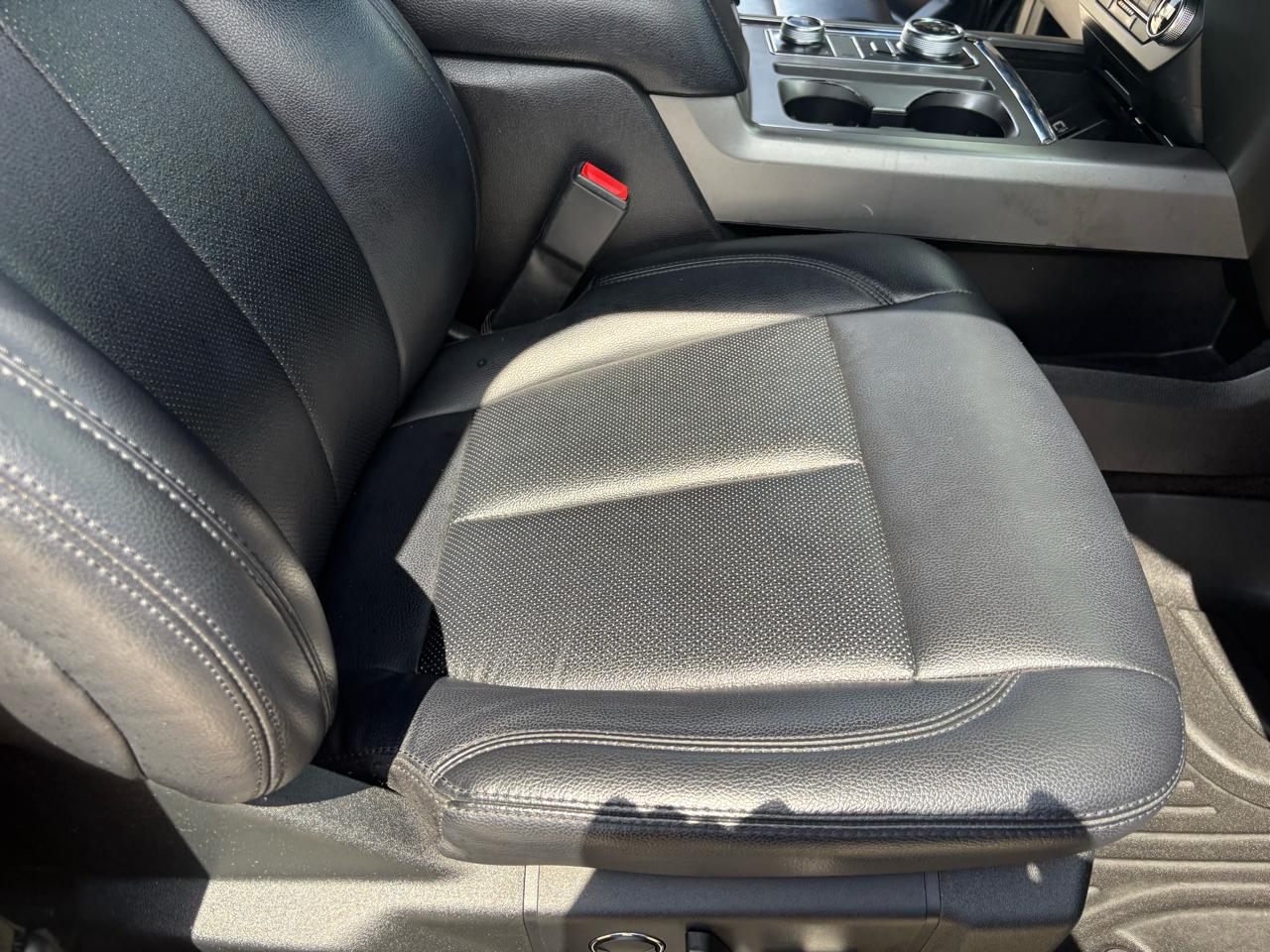 Ford Expedition XLT 4x4 2019