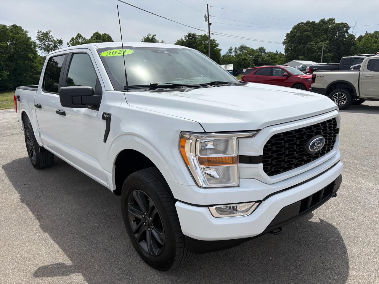 Ford F-150 4WD SuperCrew 145" STX 2021