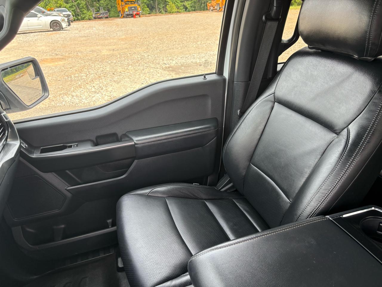 Ford F-150 4WD SuperCrew 145" STX 2021