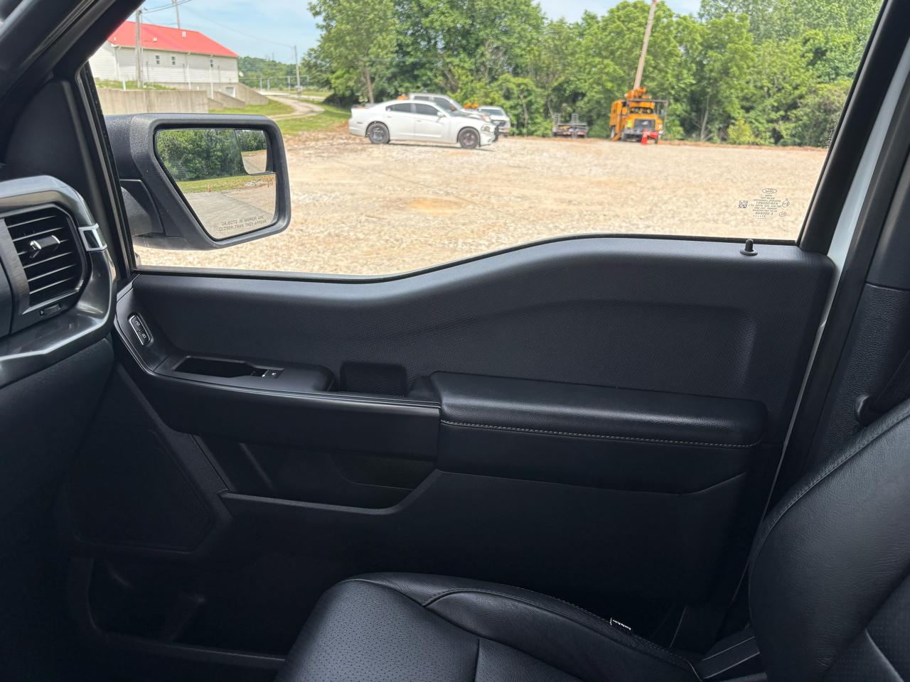 Ford F-150 4WD SuperCrew 145" STX 2021