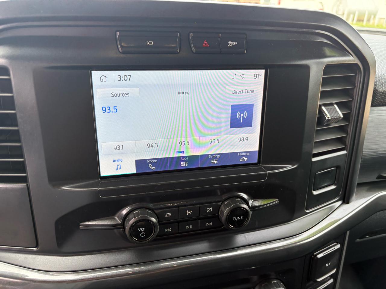 Ford F-150 4WD SuperCrew 145" STX 2021