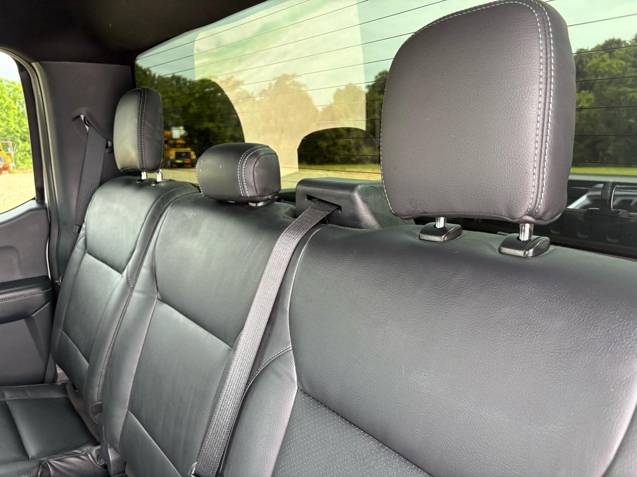 Ford F-150 4WD SuperCrew 145" STX 2021
