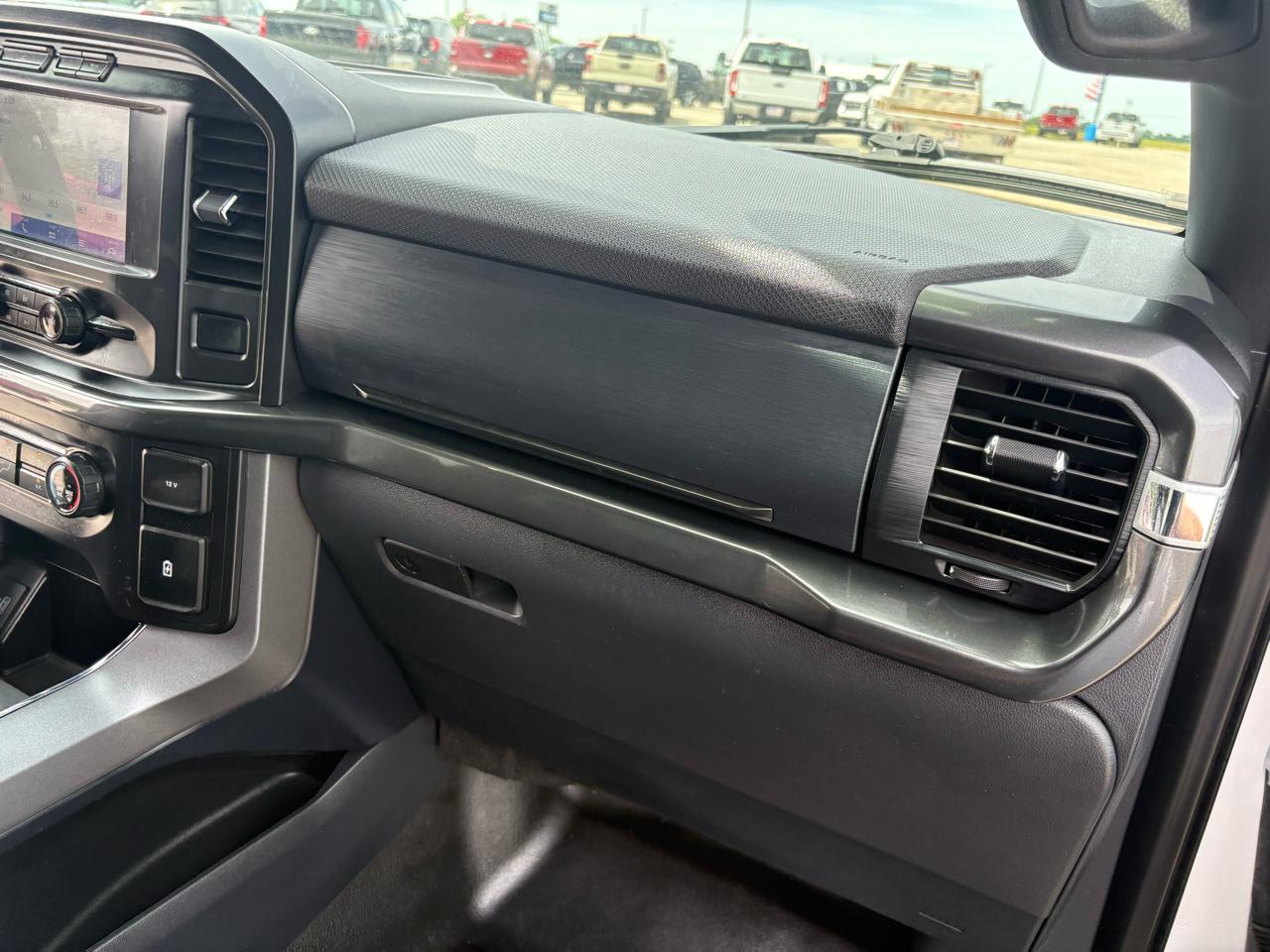 Ford F-150 4WD SuperCrew 145" STX 2021