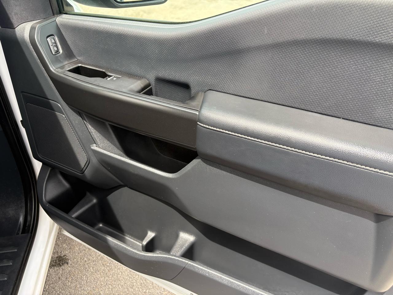 Ford F-150 4WD SuperCrew 145" STX 2021