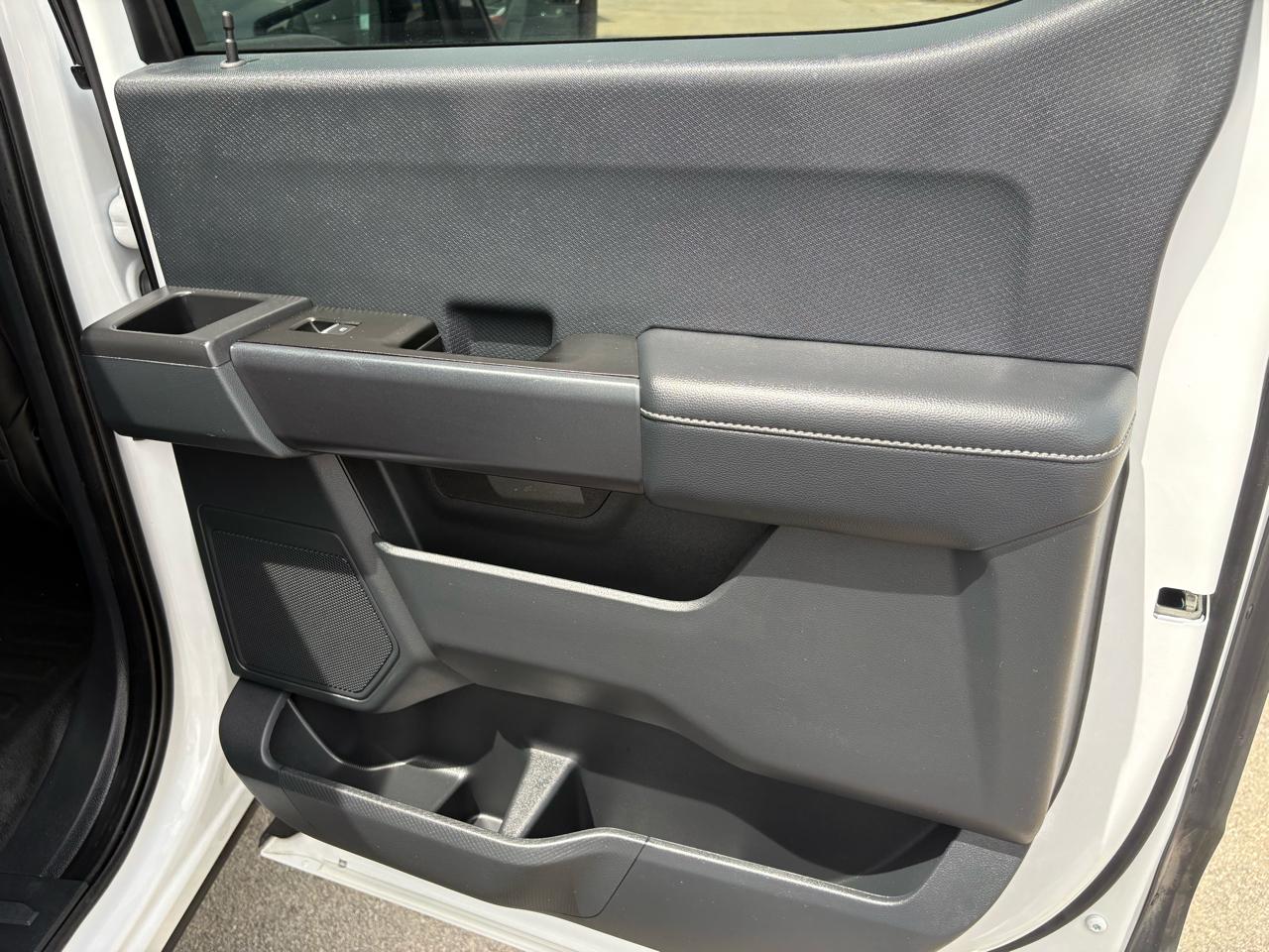 Ford F-150 4WD SuperCrew 145" STX 2021