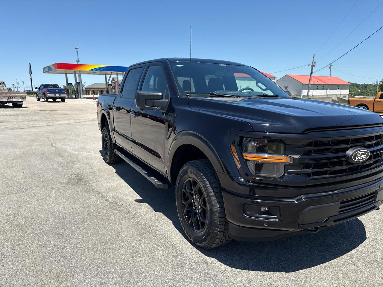 Ford F-150 XLT 4WD SuperCrew 5.5' Box 2026
