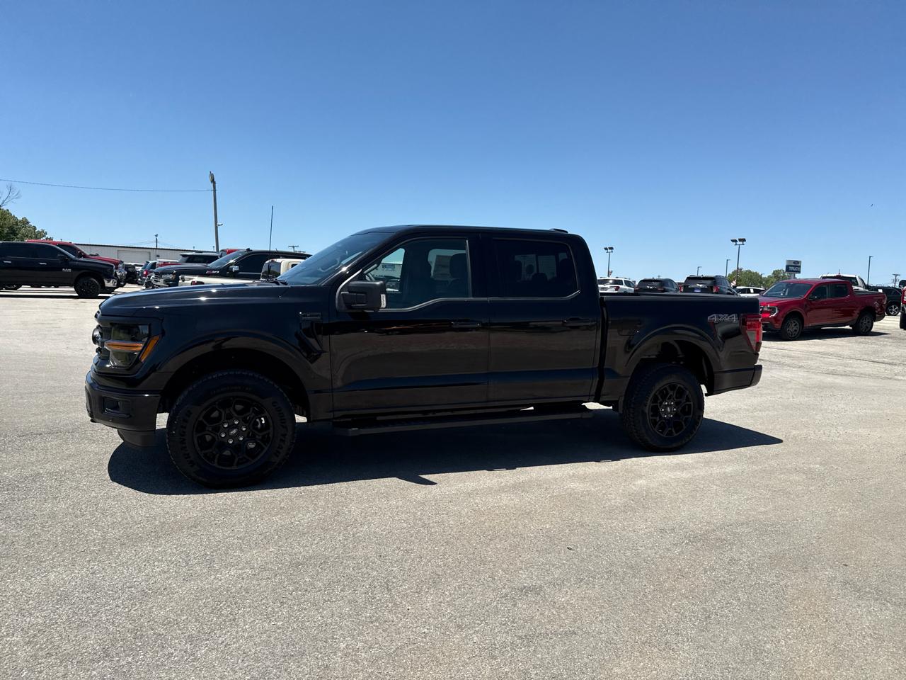 Ford F-150 XLT 4WD SuperCrew 5.5' Box 2026