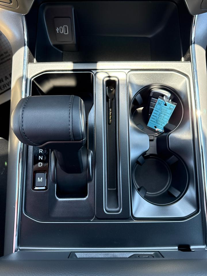 Ford F-150 XLT 4WD SuperCrew 5.5' Box 2026